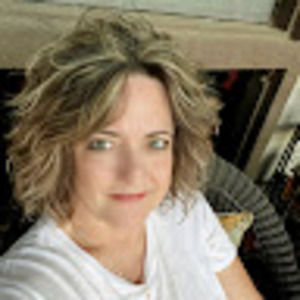 Meet your Posher, Deb